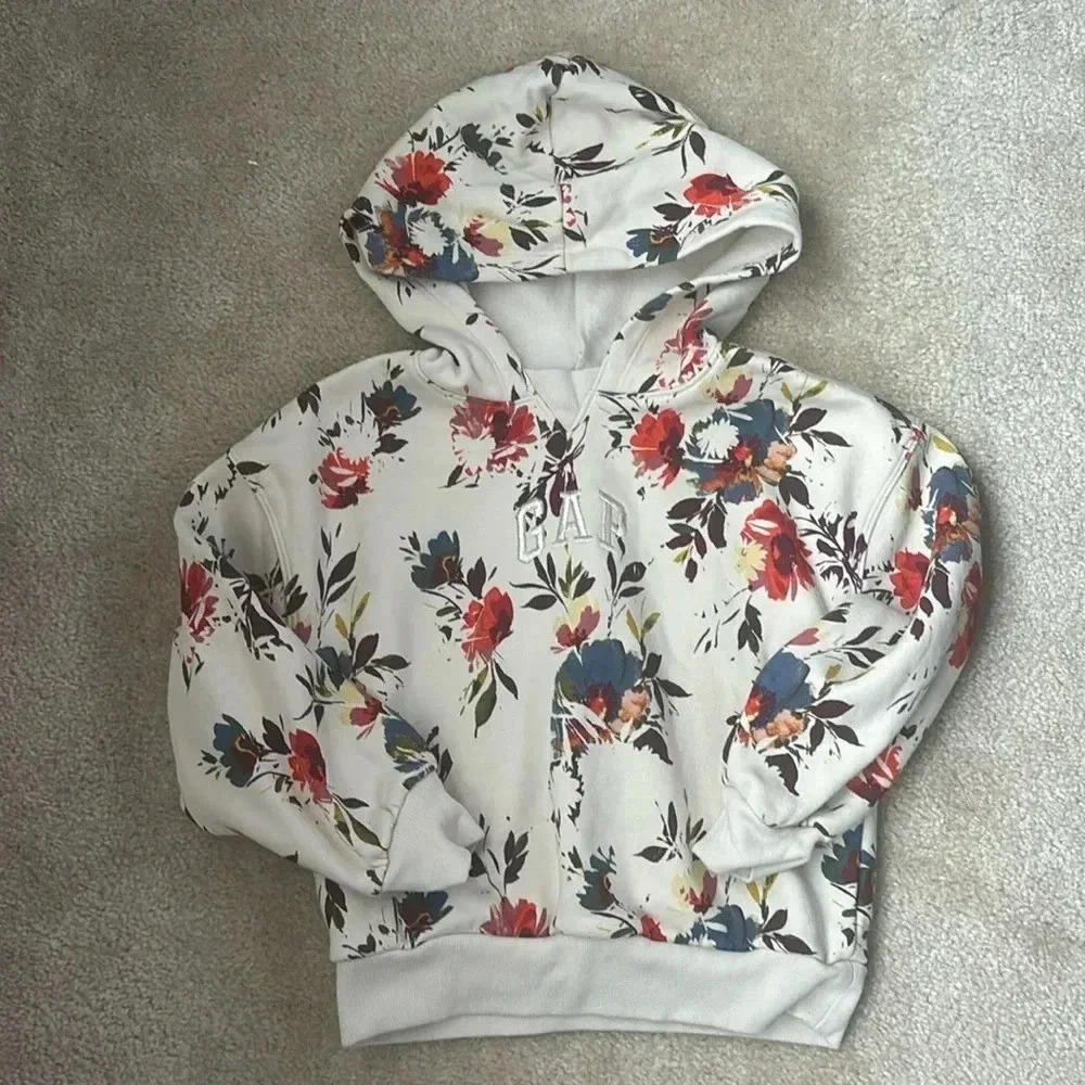 LOT GAP Hoodie and Henley Size 6-7